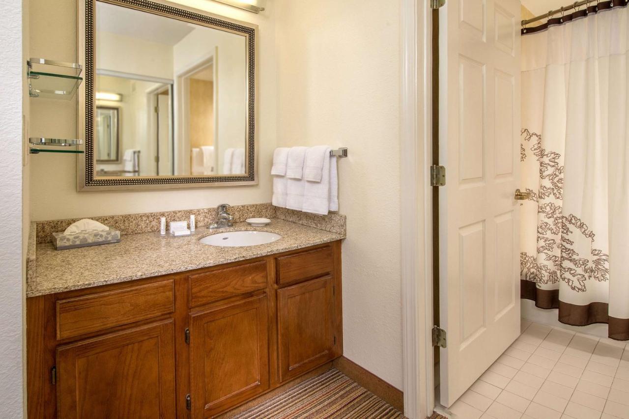Sonesta Es Suites Charleston Exterior photo